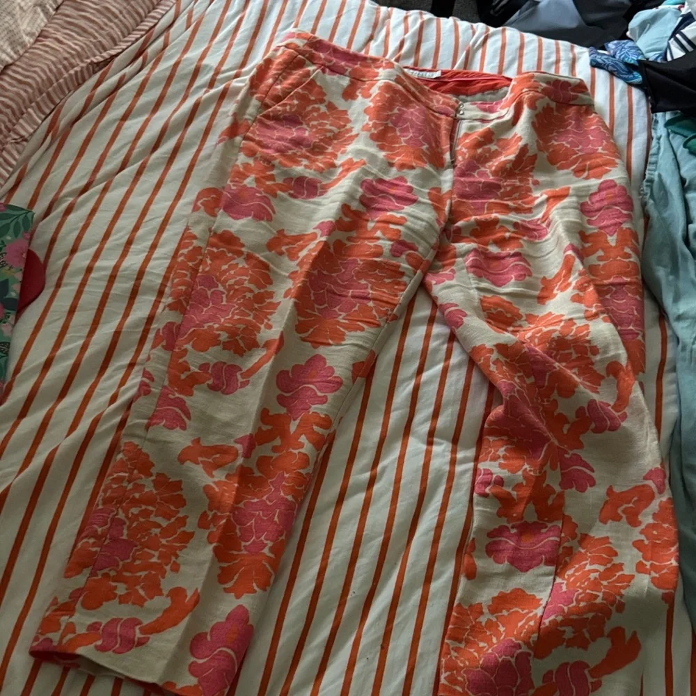 Boden Beige Trousers with Orange and Pink Floral Print - Picture 4 of 4